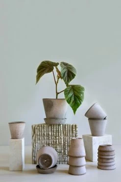 Sunny Garden Shop -Sunny Garden Shop bergs potter julie pot with saucer grey 5