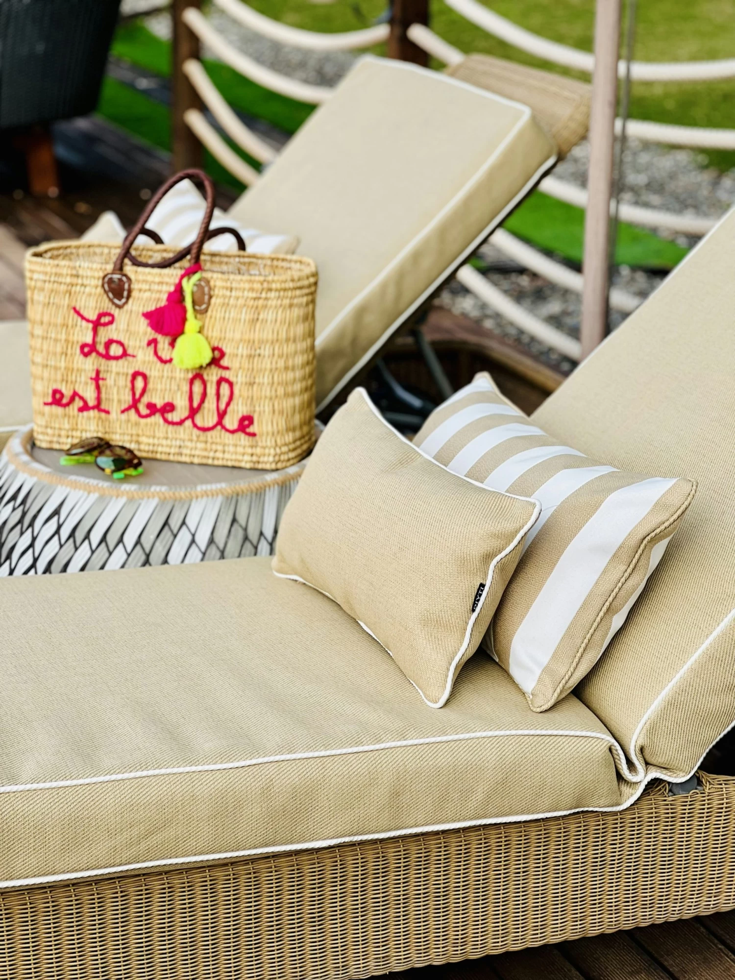 Plain Cushion 25x45 Cm, Beige 5 Plain Cushion 25x45 Cm, Beige - Image 3