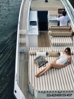 Wide Stripe Cushion 17x45 Cm, Beige -Sunny Garden Shop diyti wide stripe cushion 17x45 cm 23