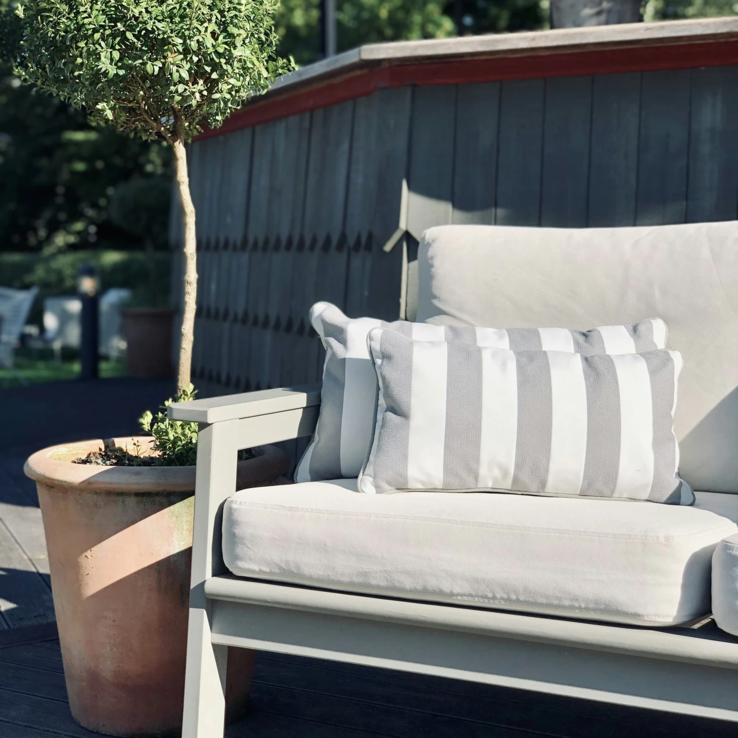 Wide Stripe Cushion 25x45 Cm, Grey 4 Wide Stripe Cushion 25x45 Cm, Grey - Image 2